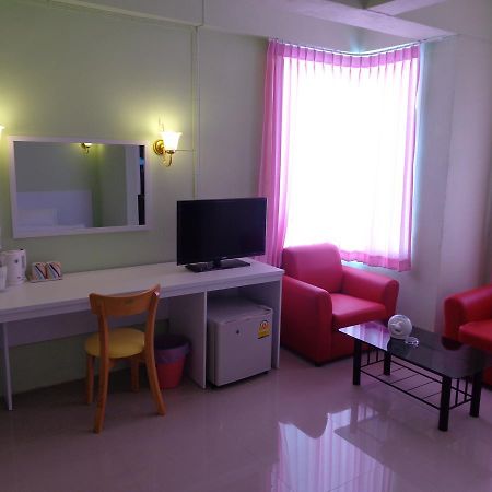 Siam Apple Hotel & Resort Ban Khlong Exterior photo