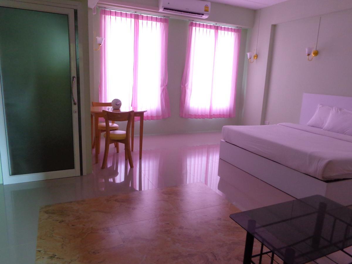 Siam Apple Hotel & Resort Ban Khlong Exterior photo