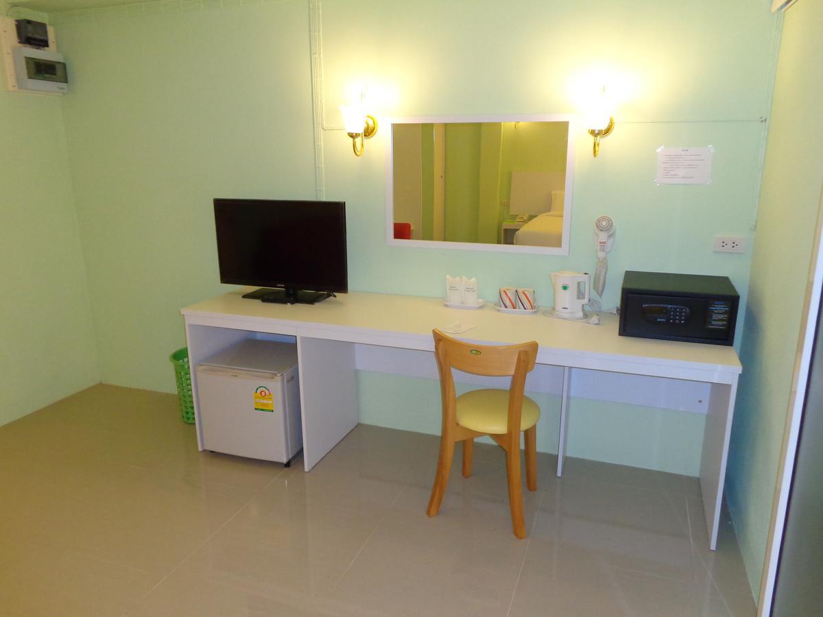 Siam Apple Hotel & Resort Ban Khlong Exterior photo