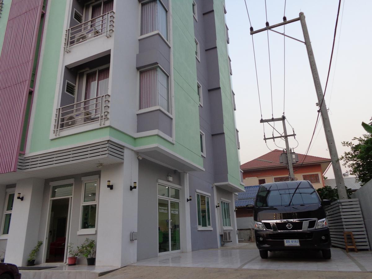 Siam Apple Hotel & Resort Ban Khlong Exterior photo