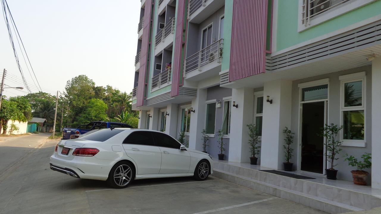 Siam Apple Hotel & Resort Ban Khlong Exterior photo