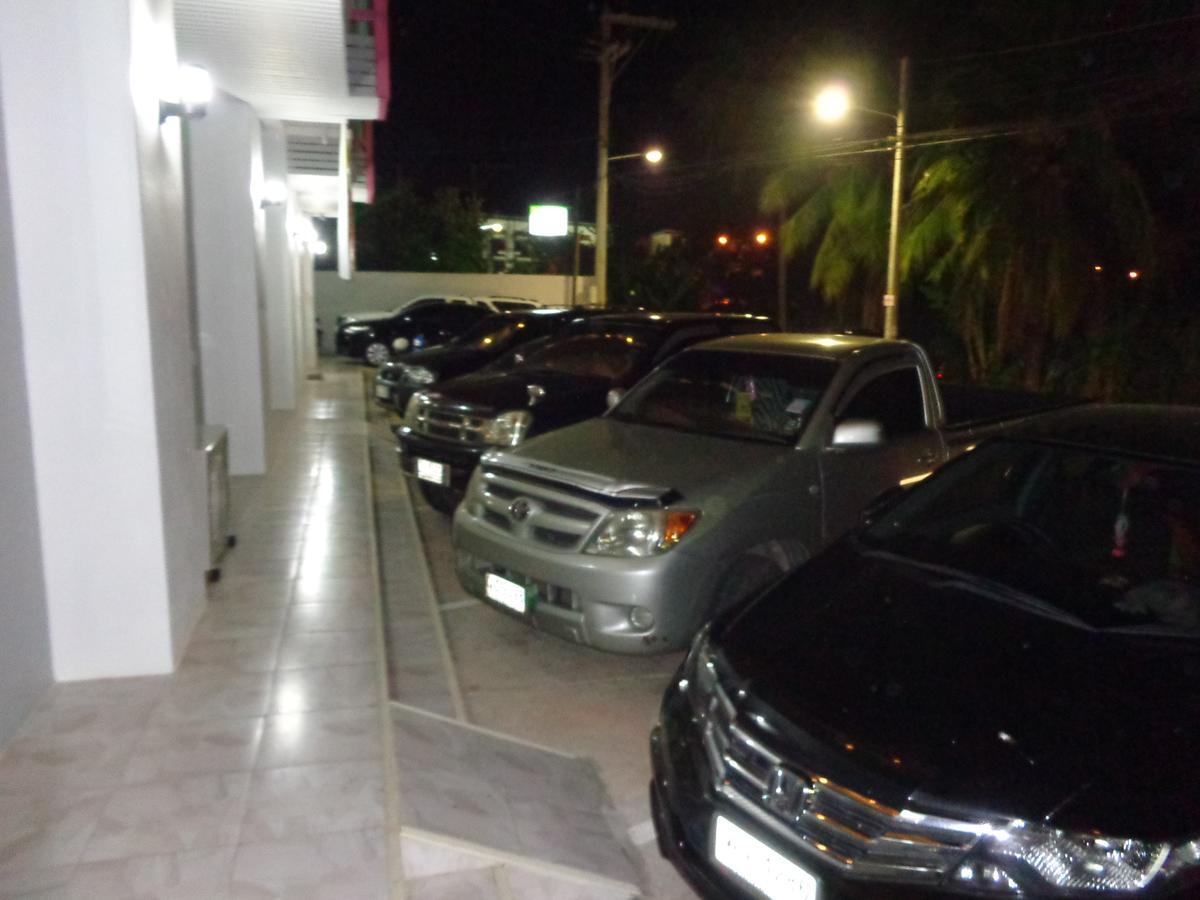 Siam Apple Hotel & Resort Ban Khlong Exterior photo