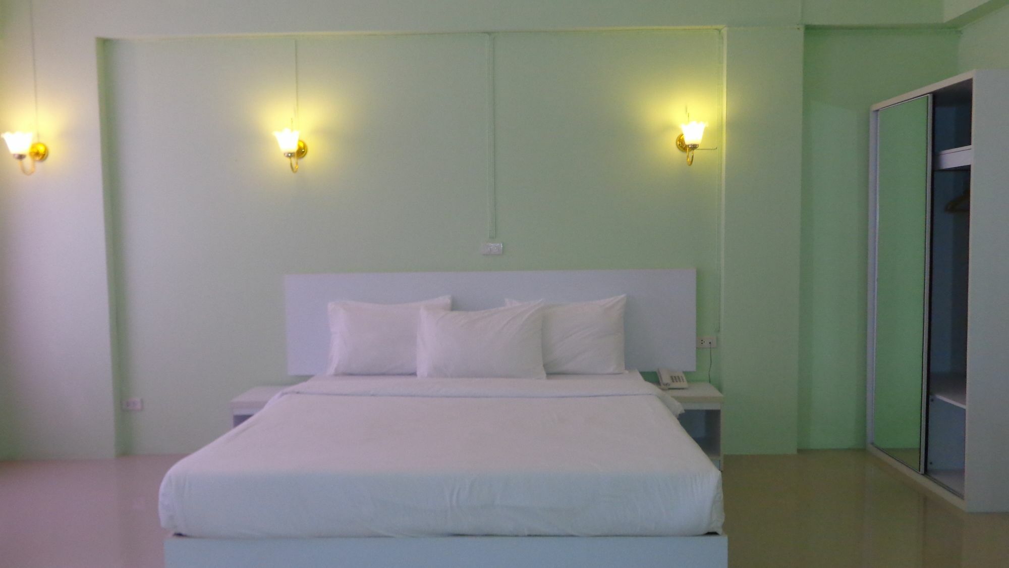 Siam Apple Hotel & Resort Ban Khlong Exterior photo